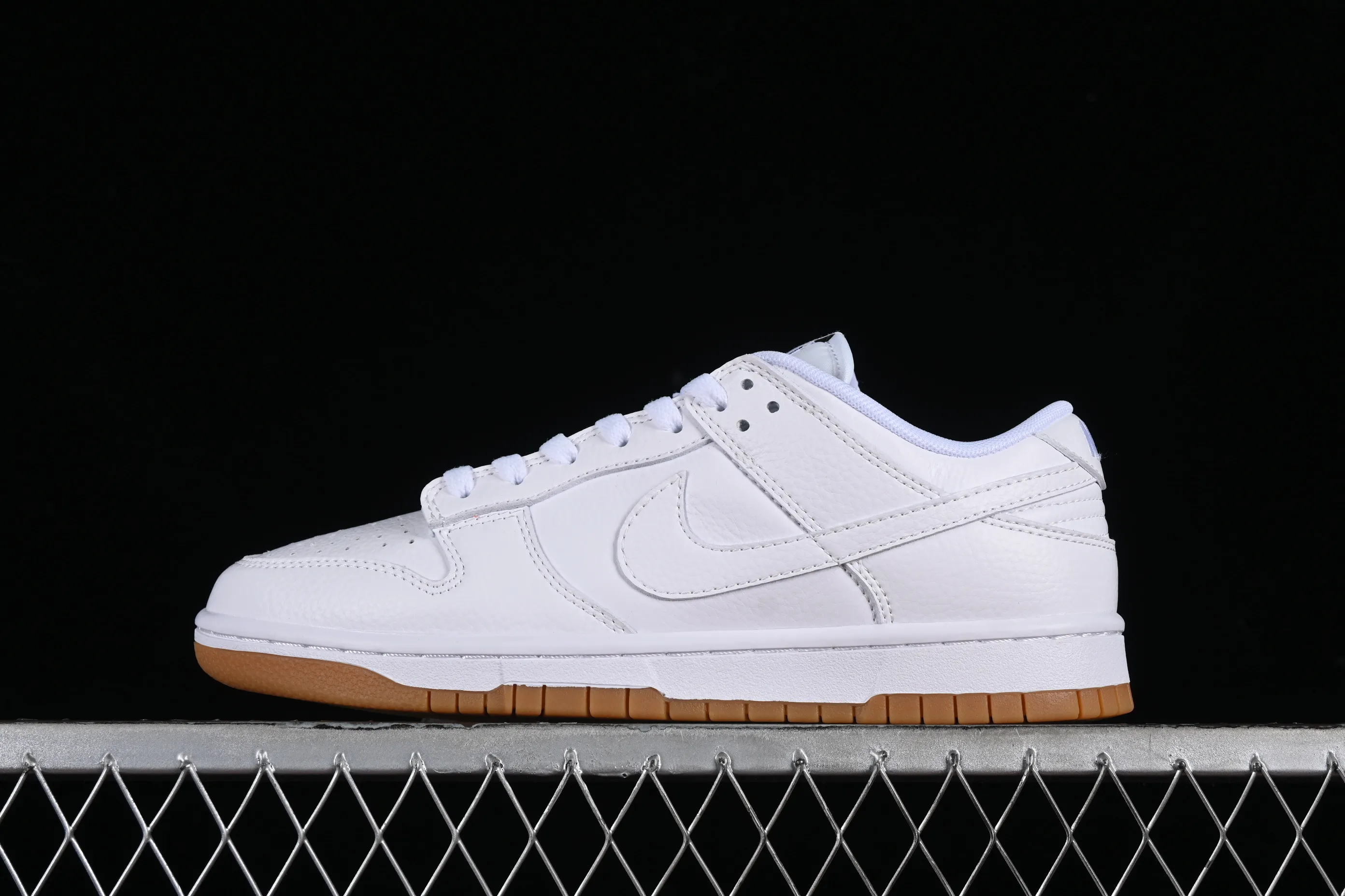 All categories Nk SB Dunk series Nk SB Dunk Low low-top sneakers Nk SB Dunk Low raw rubber white SB low-top casual sneakers 311369-100